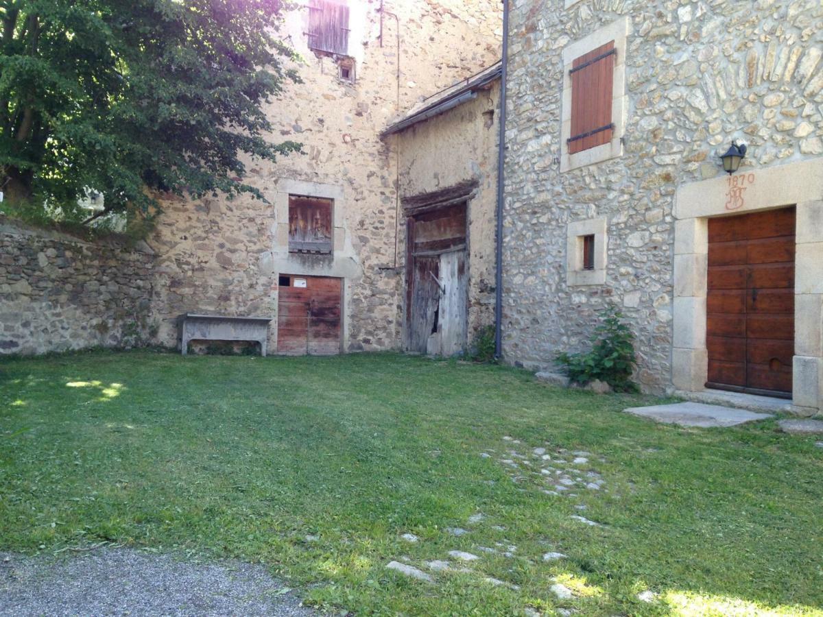 Maison De Caractere En Pierre Cal Blanic Saint-Pierre-dels-Forcats Exteriér fotografie